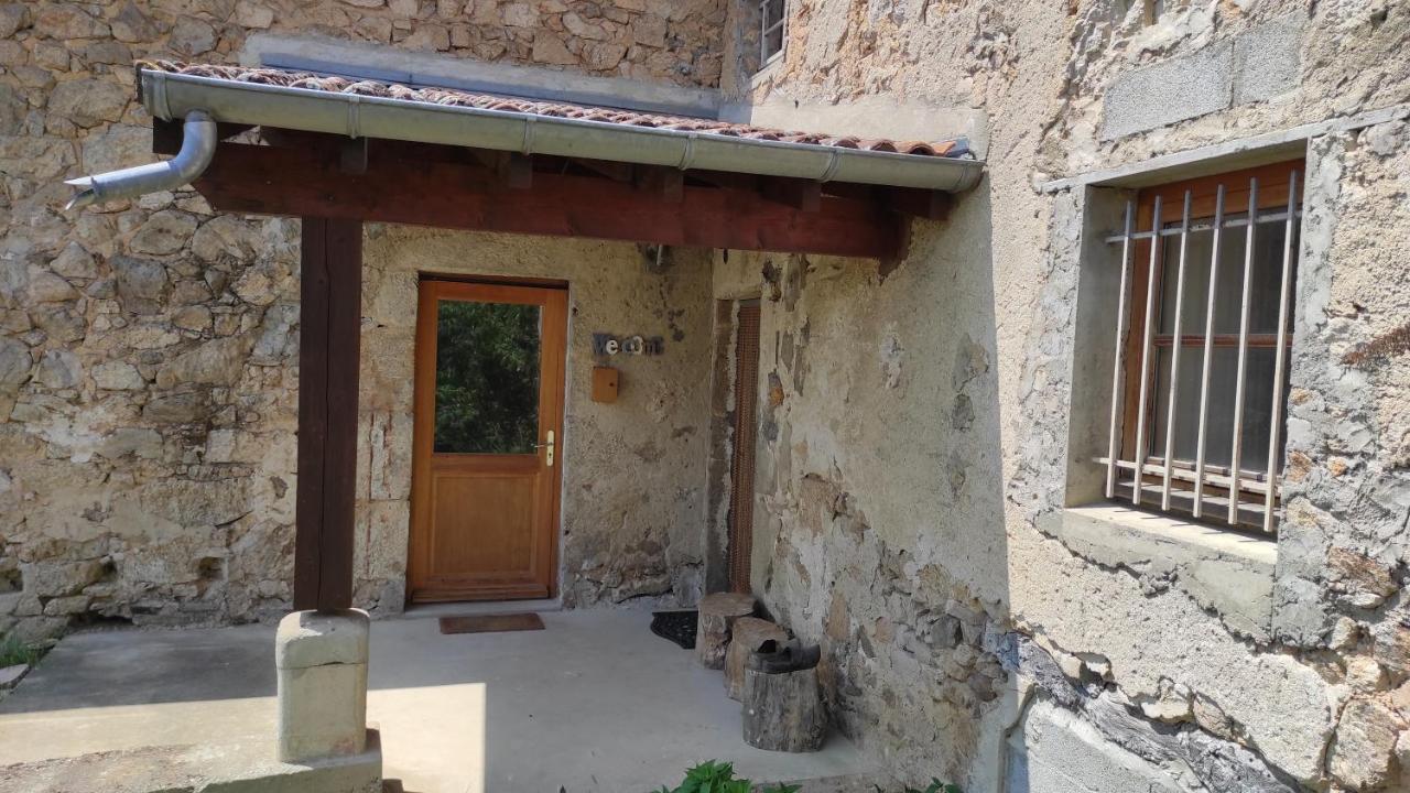 Ancienne Ferme Tranquille En Haute Ardeche Etables  Exterior foto